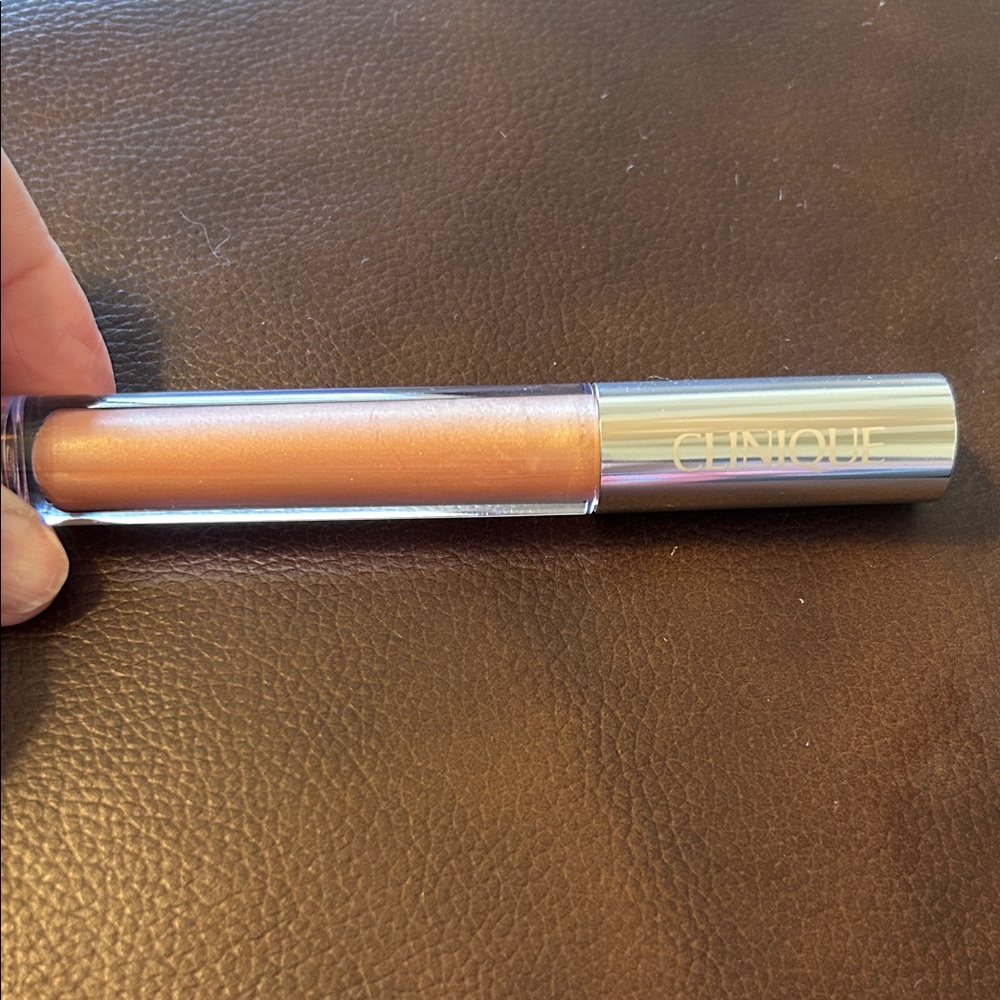 Clinique Lustrous Lip Gloss - Shimmering Gold